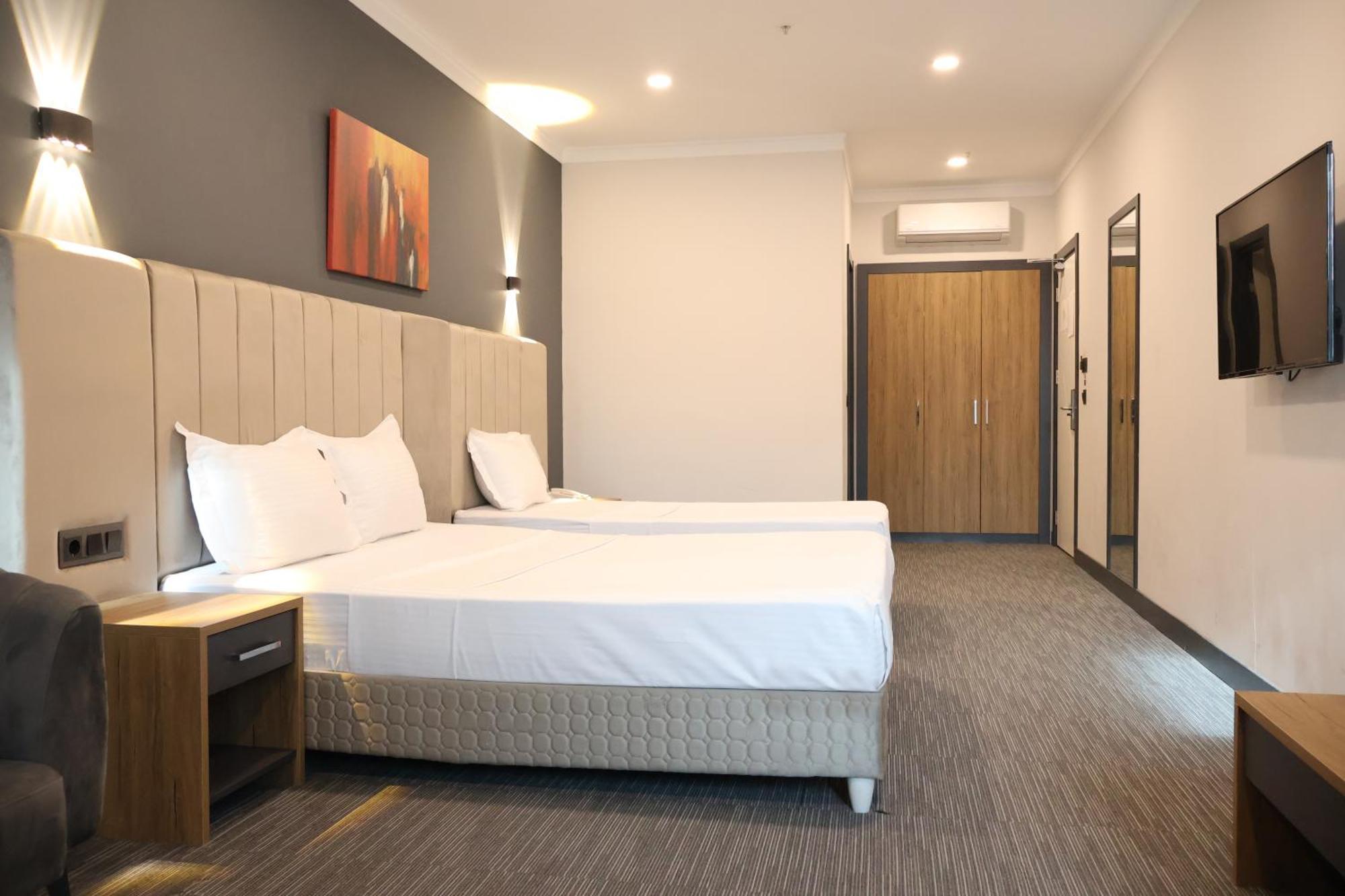 Home Plus Hotel İstanbul Dış mekan fotoğraf